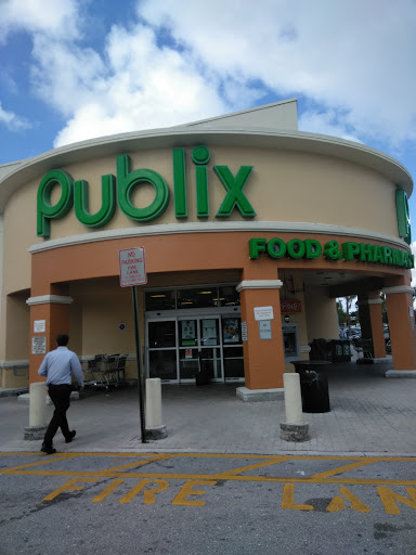 Supermarket «Publix Super Market at Five Points Plaza», reviews and photos, 2633 N Dixie Hwy, Wilton Manors, FL 33334, USA
