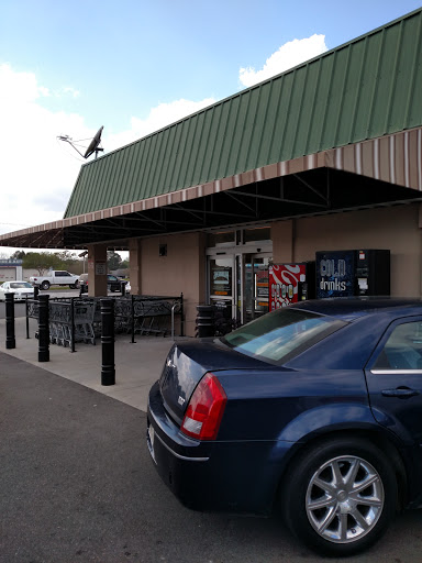Supermarket «Hubben’s Supermarket», reviews and photos, 560 N Alexander Ave, Port Allen, LA 70767, USA
