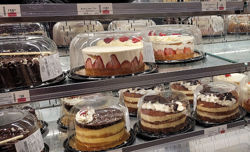 Grocery Store «Whole Foods Market», reviews and photos, 94 Derby St, Hingham, MA 02043, USA