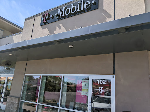 Cell Phone Store «T-Mobile», reviews and photos, 513 WA-9 #102, Lake Stevens, WA 98258, USA