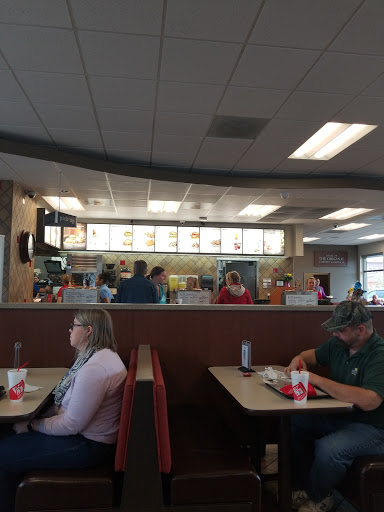 Fast Food Restaurant «Chick-fil-A», reviews and photos, 9611 Mentor Ave, Mentor, OH 44060, USA