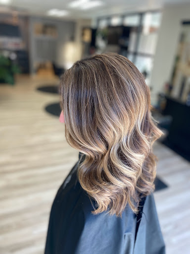 Hair Salon «Di Moda Salon», reviews and photos, 30 Main St STE. 140, Burlington, VT 05401, USA