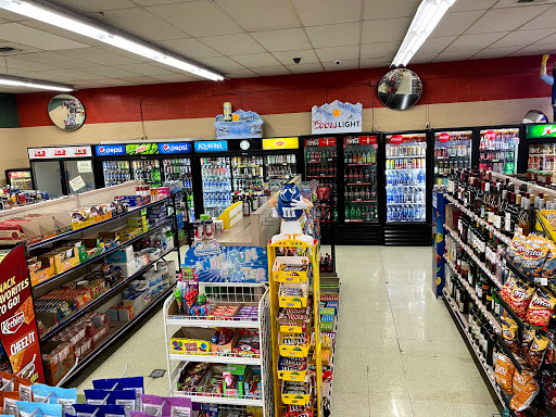 Grocery Store «Get & Go Grocery», reviews and photos, 2200 Molalla Ave, Oregon City, OR 97045, USA