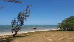 Foto di Plage de Pindai con costa lunga e dritta