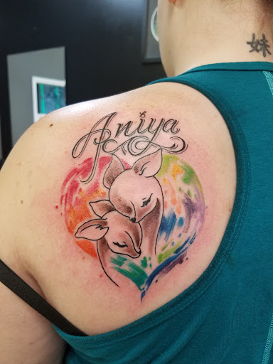 Tattoo Shop «Electric Influence Tattoo and Body Piercing», reviews and photos, 7333 NE 48th St, Kansas City, MO 64119, USA