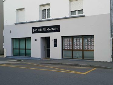 Urien Jean-Maurice, Notaire à Carantec