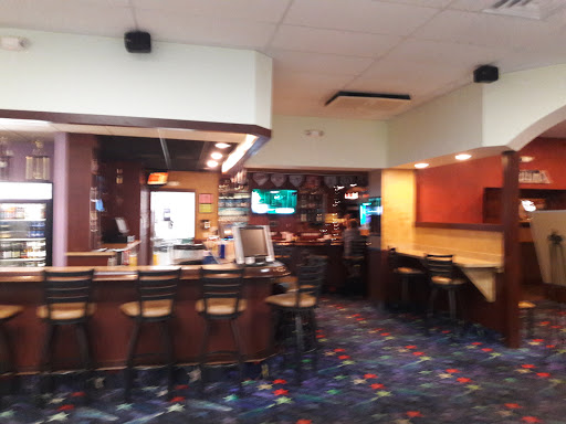 Bowling Alley «Lenawee Recreation Bowling Center», reviews and photos, 520 College Ave, Adrian, MI 49221, USA