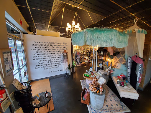 Shopping Mall «Not too Shabby», reviews and photos, 1515 Broadway St, Vancouver, WA 98663, USA