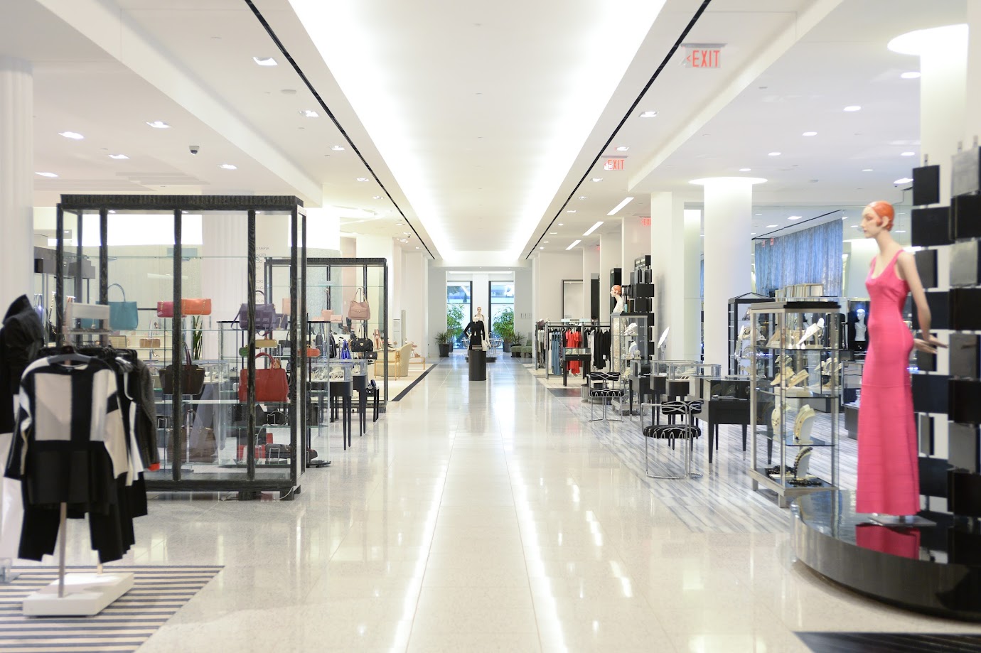 The Best Clothing Stores in Houston Galleria Mall - 2023