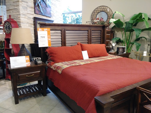 Furniture Store «Ashley HomeStore», reviews and photos, 3775 N Federal Hwy, Oakland Park, FL 33308, USA