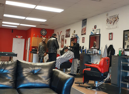 Barber Shop «Man Cave Cutz Barbershop», reviews and photos, 18230 E 9 Mile Rd, Eastpointe, MI 48021, USA