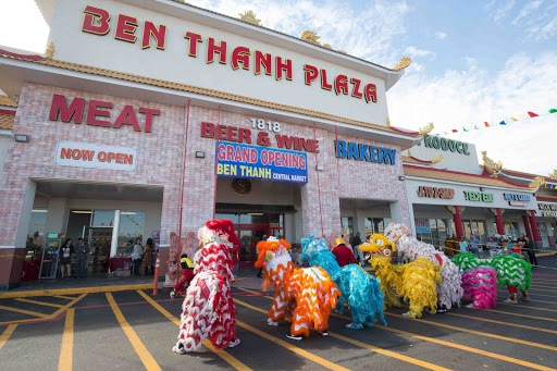 Grocery Store «Ben Thanh Plaza and Central Market», reviews and photos, 1818 E Pioneer Pkwy #100, Arlington, TX 76010, USA