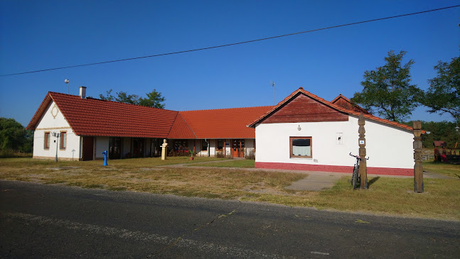 Gátsori tanyamúzeum közösségi ház