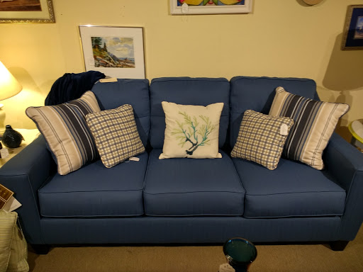 Consignment Shop «What A Find», reviews and photos, 154 Huttleston Ave, Fairhaven, MA 02719, USA