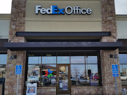 Print Shop «FedEx Office Print & Ship Center», reviews and photos, 17744 Kenwood Trail, Lakeville, MN 55044, USA