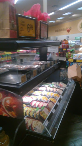 Grocery Store «Safeway», reviews and photos, 205 N 5th Ave, Yakima, WA 98902, USA