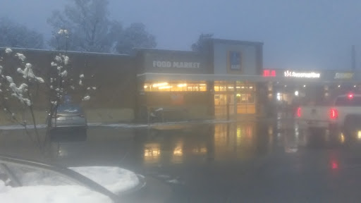 Supermarket «ALDI», reviews and photos, 836 Turner McCall Blvd SW, Rome, GA 30161, USA