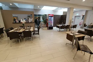 Le Jardin - Restaurant de la Communauté Israélite de Genève image