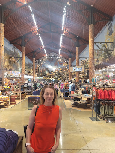 Sporting Goods Store «Bass Pro Shops», reviews and photos, 1 Bass Pro Dr, Bristol, TN 37621, USA