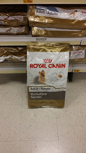 Pet Supply Store «PetSmart», reviews and photos, 1520 Pleasant Valley Rd, Manchester, CT 06042, USA
