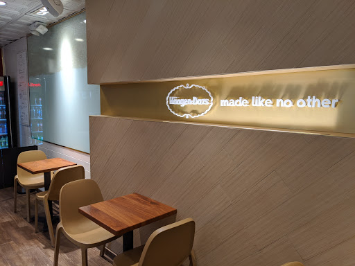 Ice Cream Shop «Häagen-Dazs® Ice Cream Shop», reviews and photos, 814 N Broadwalk, Hollywood, FL 33019, USA