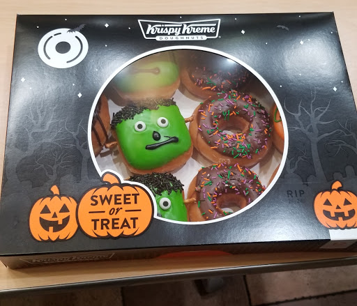 Bakery «Krispy Kreme Doughnuts», reviews and photos, 1984 W Main St, Mesa, AZ 85201, USA