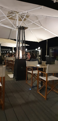 Atmosphère du Restaurant de fruits de mer Le Beau Site à Cabourg - n°8