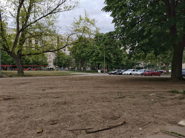 Értékelések erről a helyről: Debrecen Sinai Miklós utca park, Debrecen - Parkoló