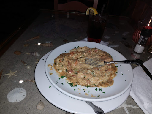 Seafood Restaurant «Hieronymus Seafood Restaurant & Oyster Bar», reviews and photos, 5035 Market St, Wilmington, NC 28405, USA