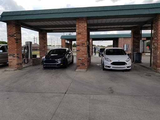 The Colony Car Wash en Lewisville
