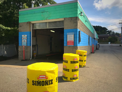 Silver Shine Car Wash en McKees Rocks