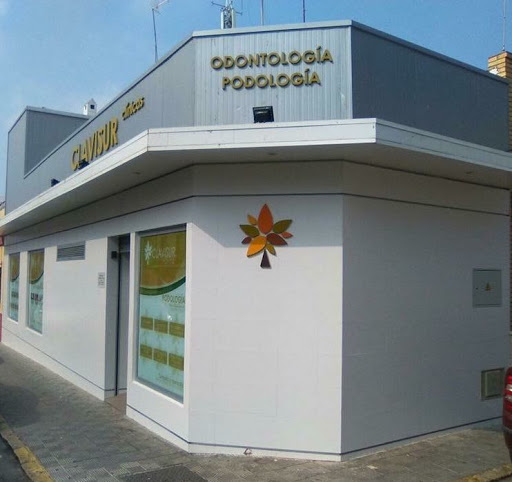 Clínica Dental y Podología CLAVISUR (Coria del Río,  Sevilla) en Coria del Río, Sevilla