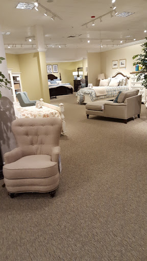 Furniture Store «Havertys Furniture», reviews and photos, 610 Haywood Rd, Greenville, SC 29607, USA