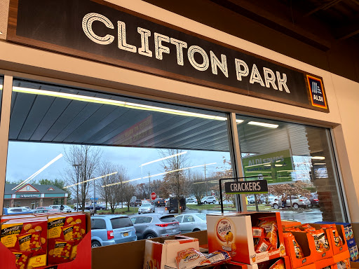 Supermarket «ALDI», reviews and photos, 1681 U.S. 9, Clifton Park, NY 12065, USA