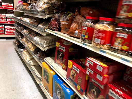 Home Improvement Store «Tractor Supply Co.», reviews and photos, 115 4 Seasons Blvd a, Hendersonville, NC 28792, USA