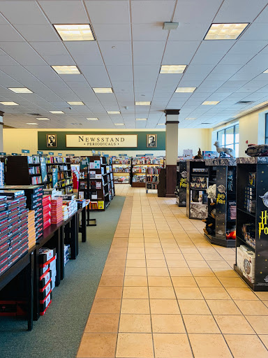 Book Store «Barnes & Noble», reviews and photos, 4801 Concord Pike, Wilmington, DE 19803, USA
