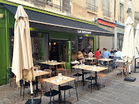Atmosphère du Restaurant français Restaurant Le Devant à Clermont-Ferrand - n°2