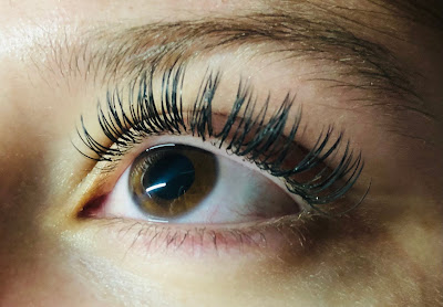 C&L BEAUTE - Extensions de cils . à Saint-Nazaire