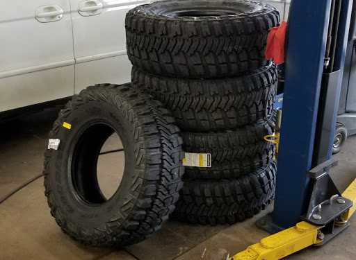 Auto Repair Shop «Jeffersonville Auto Repair», reviews and photos, 1401 E 8th St, Jeffersonville, IN 47130, USA