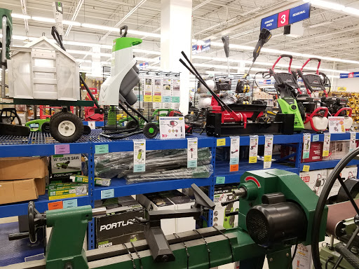 Hardware Store «Harbor Freight Tools», reviews and photos, 1770 Central Ave STE 4, Albany, NY 12205, USA