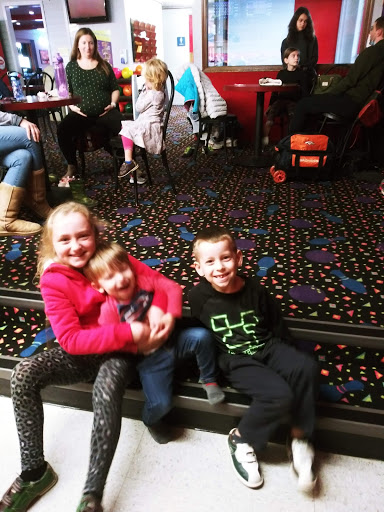 Bowling Alley «Timbers Bowling Lanes», reviews and photos, 1246 Conant St, Maumee, OH 43537, USA