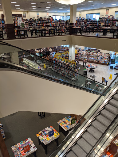 Book Store «Barnes & Noble», reviews and photos, 2051 N Federal Hwy, Fort Lauderdale, FL 33305, USA