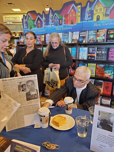 Book Store «Barnes & Noble», reviews and photos, 1245 NY-300, Newburgh, NY 12550, USA