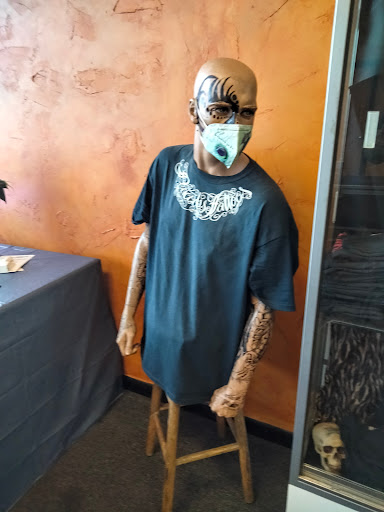 Tattoo Shop «Peacocks Tattoo», reviews and photos, 11233 Beach Blvd, Jacksonville, FL 32246, USA