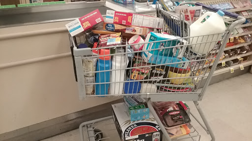 Grocery Store «Food Lion», reviews and photos, 424 N Main St, Kilmarnock, VA 22482, USA