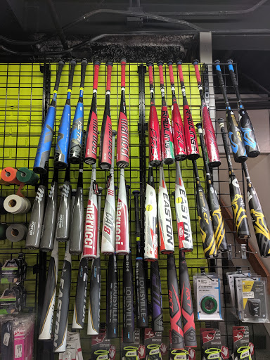 Sporting Goods Store «Play It Again Sports - Florida», reviews and photos, 2211 Florida Ave S, Lakeland, FL 33803, USA