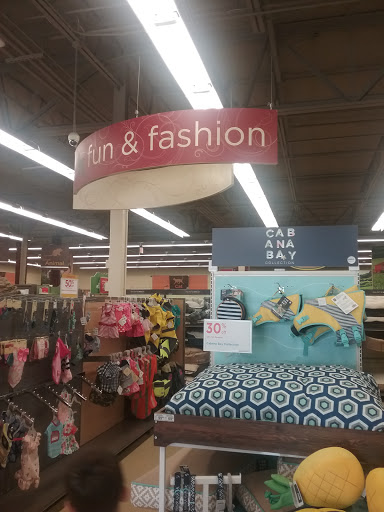 Pet Supply Store «Petco Animal Supplies», reviews and photos, 1619 SE Ensign Ln, Warrenton, OR 97146, USA