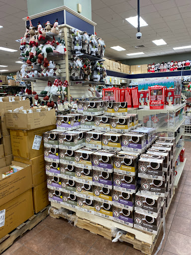 Home Goods Store «Christmas Tree Shops», reviews and photos, 1150 The Arches Cir, Deer Park, NY 11729, USA