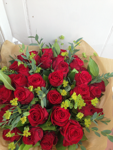 Florist «Anjeli Flowers», reviews and photos, 7643 W Belmont Ave, Elmwood Park, IL 60707, USA