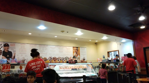 Ice Cream Shop «Cold Stone Creamery», reviews and photos, 6100 E Lake Sammamish Pkwy SE #6, Issaquah, WA 98029, USA